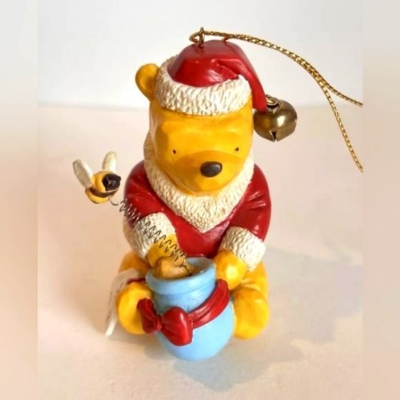 VTG Disney Classic Pooh “Winnie The Pooh & Honey Pot” Christmas Ornament - Picture 1 of 8